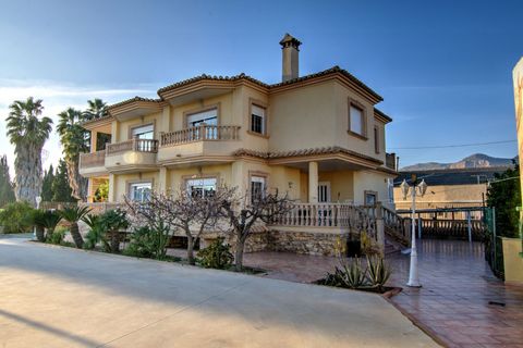 Villa i Orihuela, Alicante, Orihuela - € 1.166.550 | Ref: c2f468fd-283e-470c-a - foto 9
