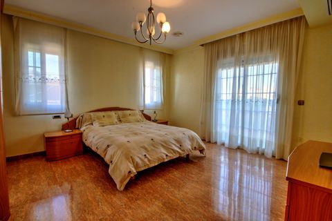 Villa i Orihuela, Alicante, Orihuela - € 1.166.550 | Ref: c2f468fd-283e-470c-a - foto 39