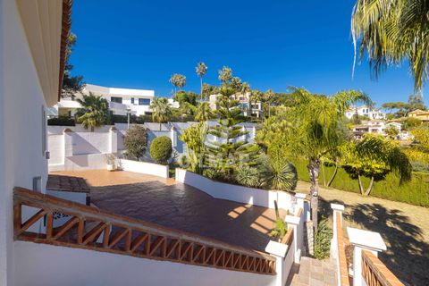 Villa i Marbella, Malaga, Marbella - € 1.850.000 | Ref: 218267 - foto 12