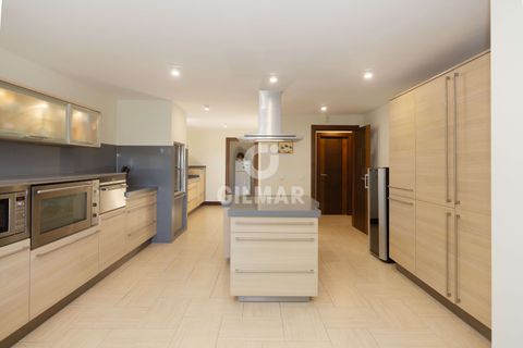 Villa i Marbella, Malaga, Marbella - € 1.850.000 | Ref: 218267 - foto 25