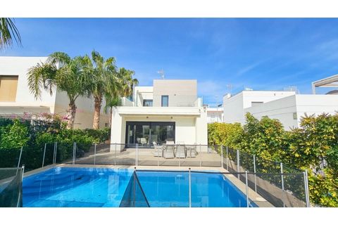Villa i Rojales, Alicante, Rojales - € 458.900 | Ref: MLSC7336401 - foto 24