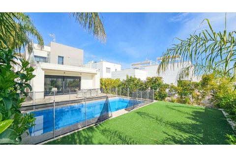 Villa i Rojales, Alicante, Rojales - € 458.900 | Ref: MLSC7336401 - foto 25
