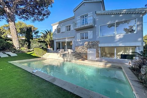 Villa i Antibes, Alpes-Maritimes, Antibes - € 2.950.000 | Ref: HH-16074347 - foto 4