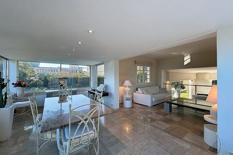 Villa i Antibes, Alpes-Maritimes, Antibes - € 2.950.000 | Ref: HH-16074347 - foto 17