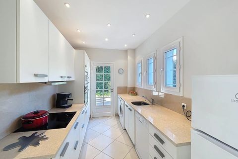 Villa i Antibes, Alpes-Maritimes, Antibes - € 2.950.000 | Ref: HH-16074347 - foto 18