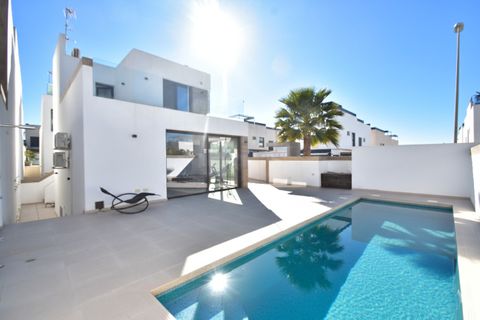 Villa i Benijofar, Alicante, Benijofar - € 440.000 | Ref: 200-4612 - foto 1