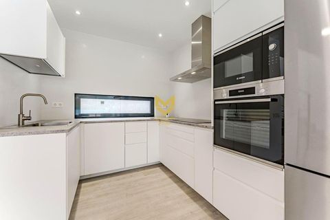 Villa i Adeje, Tenerife, Adeje - € 1.800.000 | Ref: P00033/13668 - foto 9