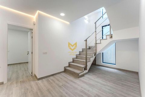Villa i Adeje, Tenerife, Adeje - € 1.800.000 | Ref: P00033/13668 - foto 10
