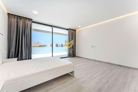 Villa i Adeje, Tenerife, Adeje - € 1.800.000 | Ref: P00033/13668 - foto 18