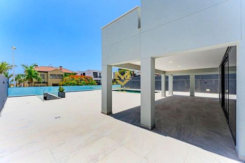 Villa i Adeje, Tenerife, Adeje - € 1.800.000 | Ref: P00033/13668 - foto 35