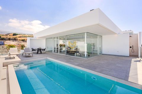 Villa i Adeje, Tenerife, Adeje - € 1.590.000 | Ref: P00071/13668 - foto 21