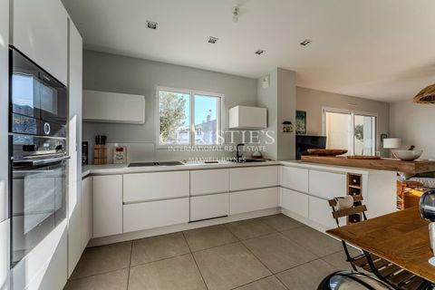 Villa i Arcachon, Gironde, Arcachon - € 1.490.000 | Ref: GG1065 - foto 5