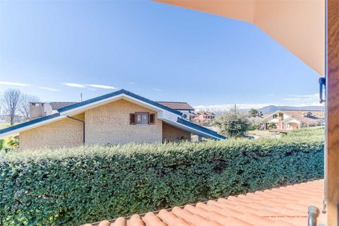 Villa i Orbassano, Turin, Orbassano - € 550.000 | Ref: VOR999 - foto 18