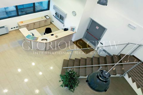 Erhvervsejendom i Varedo, Monza and Brianza, Varedo - € 2.250.000 | Ref: 3614 - foto 15