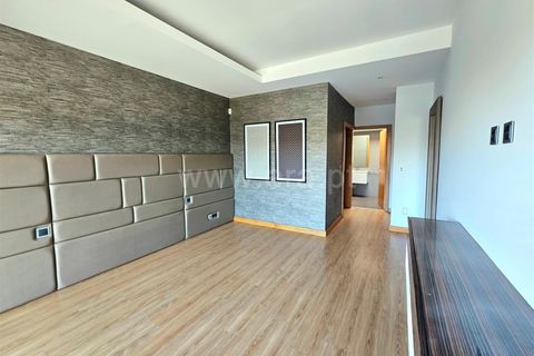 Villa a Maia, Porto, Maia - € 1.550.000 | Ref: 311260054 - foto 11