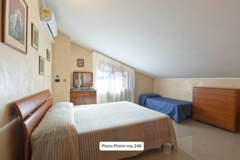 Villa a Bolsena, Viterbo, Bolsena - € 650.000 | Ref: CBI006-2280-333046 - foto 45