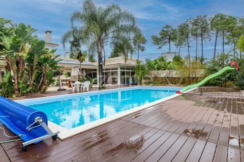 Villa i Corroios, Setubal, Corroios - € 2.250.000 | Ref: ZMPT582855 - foto 1
