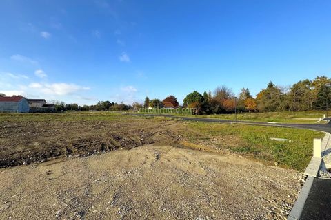 Helårsgrund i Dolomieu, Isere, Dolomieu - € 93.000 | Ref: 7204E - foto 2