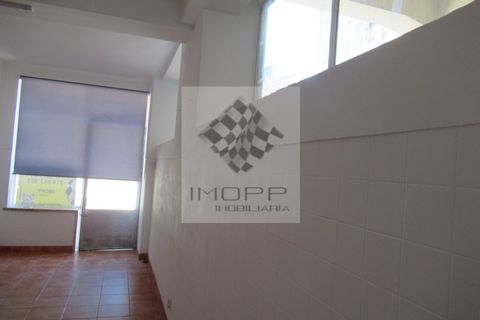 Erhvervsejendom i Amadora, Lisbon, Amadora - € 100.000 | Ref: Imopp-00306 - foto 16