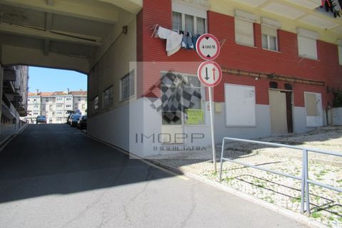 Erhvervsejendom i Amadora, Lisbon, Amadora - € 100.000 | Ref: Imopp-00306 - foto 22