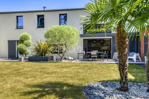 Villa a Bruz, Ille-et-Vilaine, Bruz - € 698.000 | Ref: 85949333 - foto 2