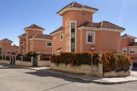 Villa i Manilva, Malaga, Manilva - € 425.000 | Ref: 3024 - foto 2