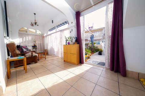 Lejlighed i Playa Flamenca, Alicante, Playa Flamenca - € 179.500 | Ref: V-64812 - foto 7