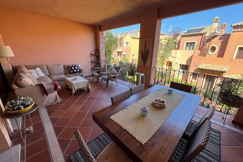 Rækkehus i Estepona, Malaga, Estepona - € 665.000 | Ref: R5316733 - foto 2