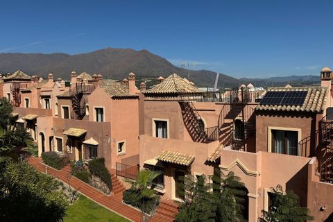 Rækkehus i Estepona, Malaga, Estepona - € 665.000 | Ref: R5316733 - foto 9