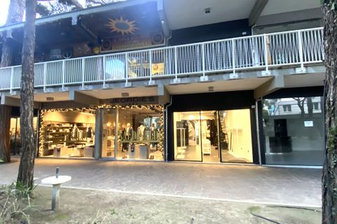 Erhvervsejendom i Cervia, Ravenna, Cervia - € 290.000 | Ref: VE 241 - foto 2