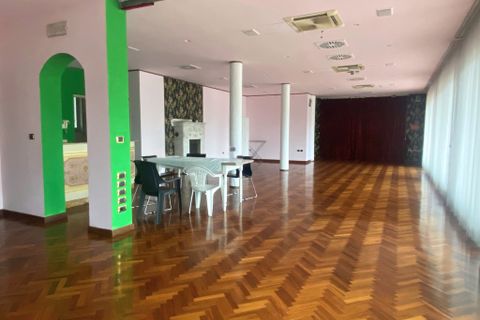 L'establiment comercial a Cervia, Ravenna, Cervia - € 2.500/mes | Ref: AF 226 - foto 3