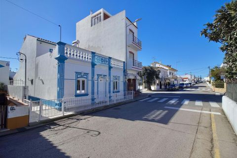 Villa i Castro Marim, Faro, Castro Marim - € 530.000 | Ref: C0283-01176 - foto 2