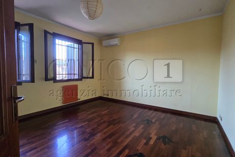 Villa a Torri di Quartesolo, Vicenza, Torri di Quartesolo - € 275.000 | Ref: BER-153 - foto 19