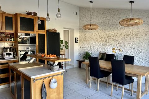 Villa i Arces, Charente-Maritime, Arces - € 377.500 | Ref: BA3874 - foto 10