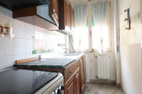 Lejlighed i Montevarchi, Arezzo, Montevarchi - € 112.000 | Ref: 8273 - foto 2