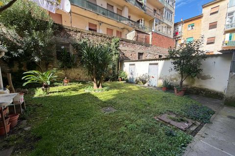 Erhvervsejendom i Pontedera, Pisa, Pontedera - € 20.000 | Ref: 12 - foto 9