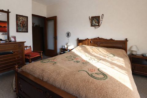 Villa a Monforte d'Alba, Cuneo, Monforte d'Alba - € 540.000 | Ref: CBI116-1582-96 - foto 33