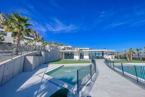 Villa i Polop, Alicante, Polop - € 470.000 | Ref: LUX5815 - foto 1
