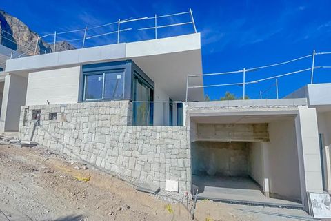 Villa i Polop, Alicante, Polop - € 470.000 | Ref: LUX5815 - foto 2