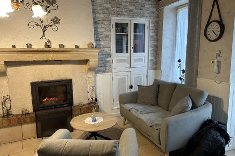 Villa a Prissac, Indre, Prissac - € 109.000 | Ref: BVI84444 - foto 2