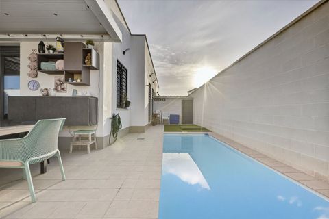 Villa a Sevilla, Sevilla, Sevilla - € 350.000 | Ref: 3d820ccb-5fd8-469b-a - foto 2