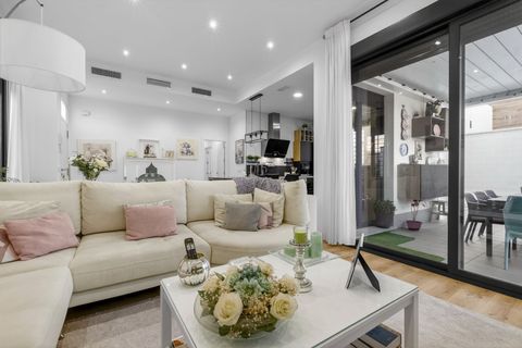 Villa a Sevilla, Sevilla, Sevilla - € 350.000 | Ref: 3d820ccb-5fd8-469b-a - foto 13