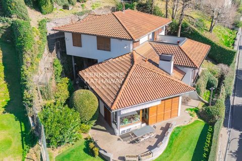 Villa i Como, Como, Como - € 1.850.000 | Ref: ILO3389 - foto 2