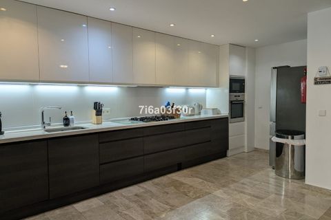 Lejlighed i Marbella, Malaga, Marbella - € 650.000 | Ref: R5317336 - foto 8
