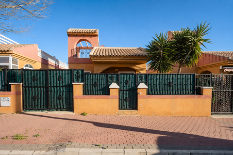Villa i Torrevieja, Alicante, Torrevieja - € 229.990 | Ref: 767756 - foto 1