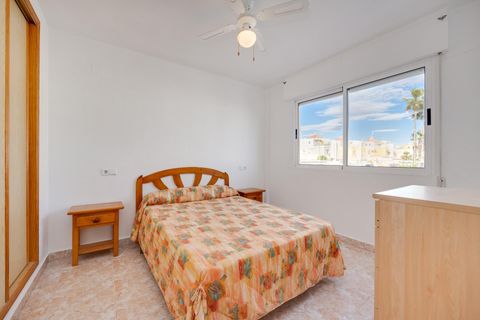Villa i Orihuela Costa, Alicante, Orihuela Costa - € 237.900 | Ref: 2331-846 - foto 6