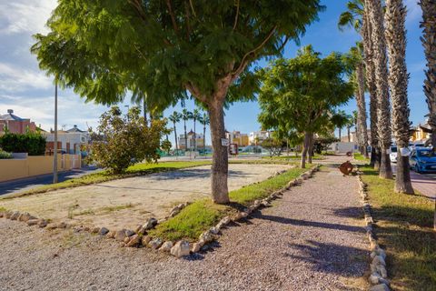 Villa i Orihuela Costa, Alicante, Orihuela Costa - € 237.900 | Ref: 2331-846 - foto 33