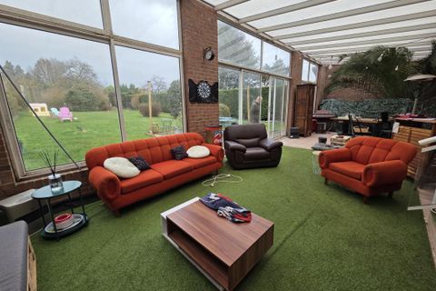 Bungalow i Cambrai, Nord, Cambrai - € 261.900 | Ref: 7571073 - foto 9