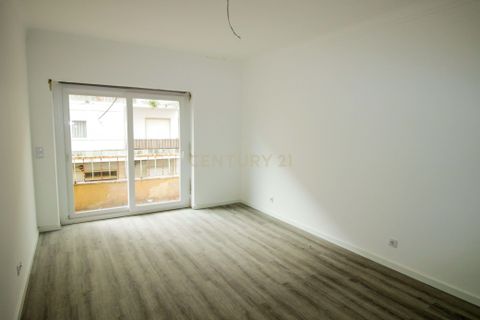 Lejlighed i Queluz, Lisbon, Queluz - € 340.000 | Ref: C0222-06840 - foto 3
