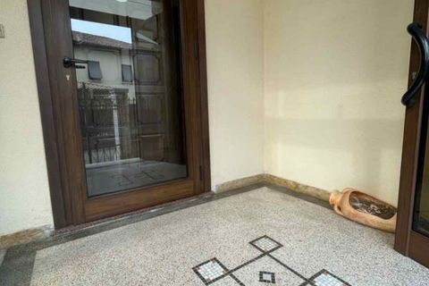 Villa a Pordenone, Pordenone, Pordenone - € 380.000 | Ref: 2388-072 - foto 5